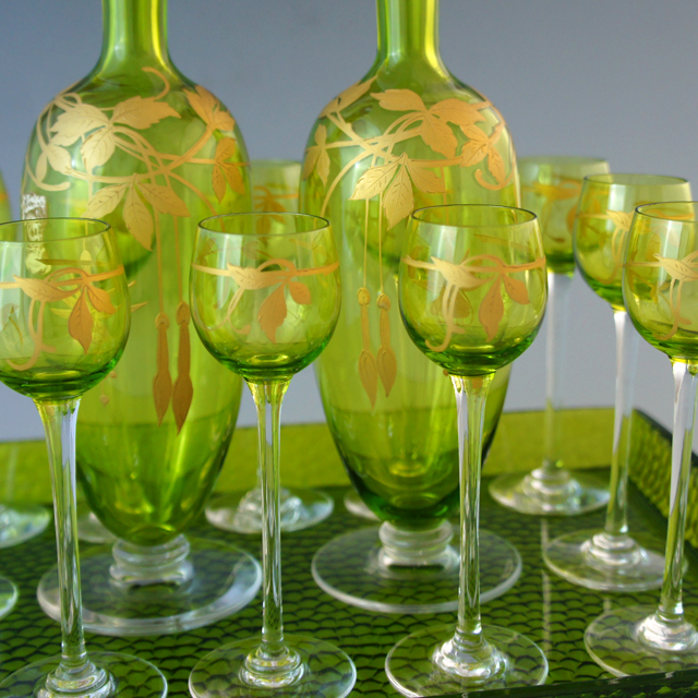 装飾ガラス「金彩装飾 緑色ガラス リキュールセット」