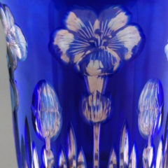 オールドバカラ「花文様 青被せガラス ワイングラス 