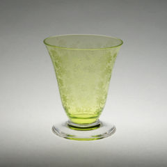 オールドバカラ「エリザベート ELISABETH グラス 高さ8.5cm （グリーン