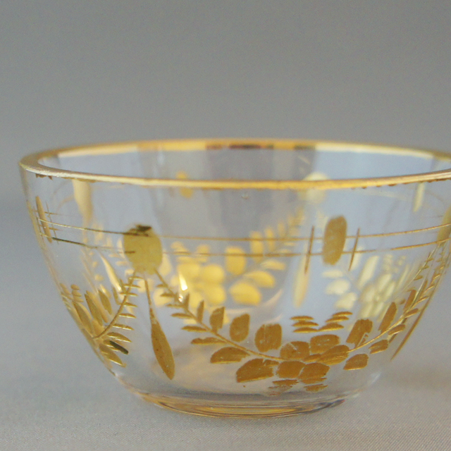 グラスウェア「金彩 小鉢型 リキュールグラス 口径5.5cm」