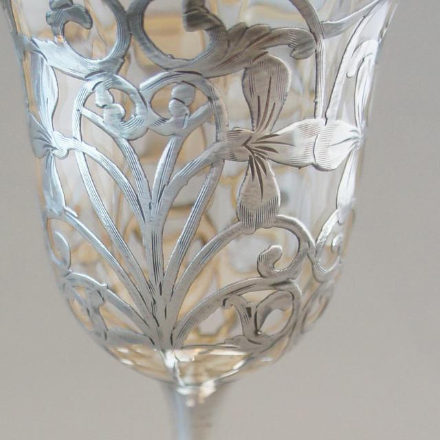 グラスウェア「銀巻き装飾 ワイングラス 高さ11.5cm（容量約50ml）」