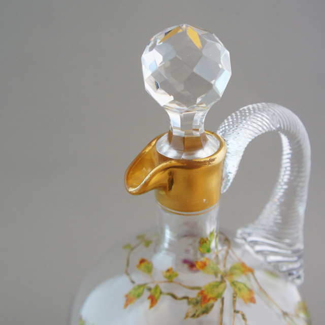 グラスウェア「エナメル装飾 花文様 リキュールセット（ボトル、グラス×2）」