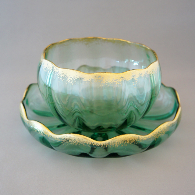 グラスウェア「緑色ガラス 金彩 鉢」