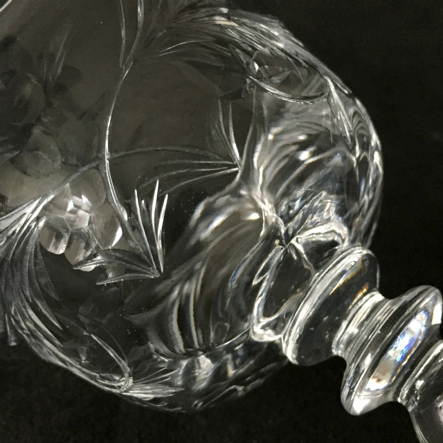 グラスウェア「グラヴィール装飾 クープグラス 高さ10.5cm」