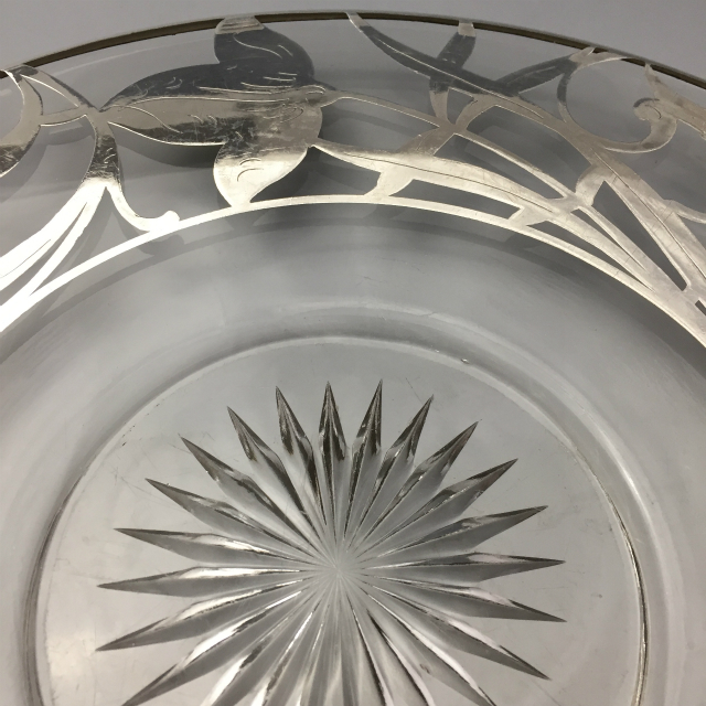 グラスウェア「銀装飾 花文様 皿（大）」