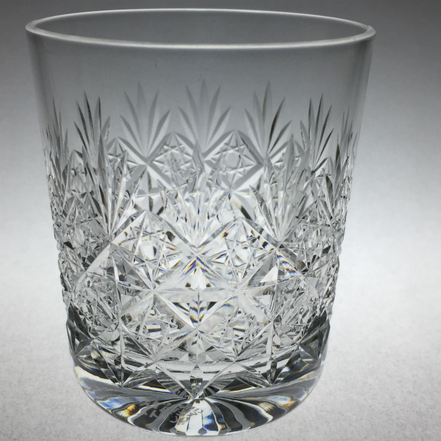 グラスウェア「カット文 ウイスキーグラス（小）高さ7.5cm（容量約120ml）」