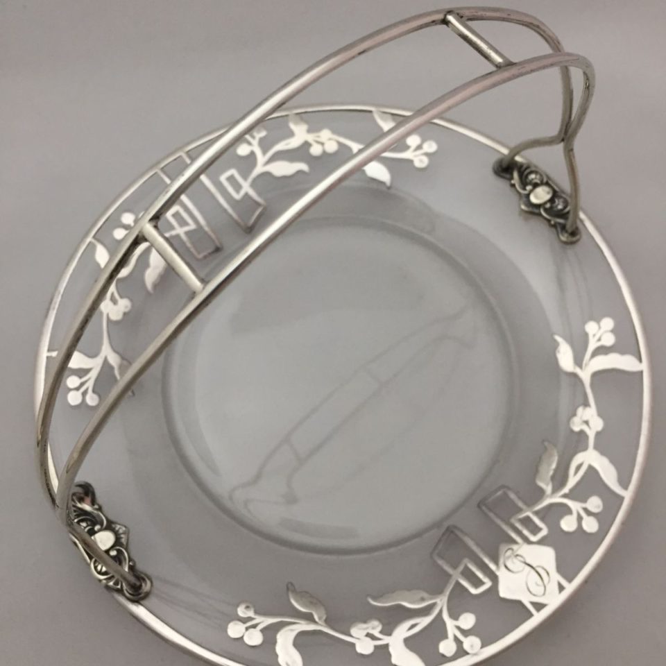 グラスウェア「銀巻き装飾 ハンドル付き ケーキ皿」