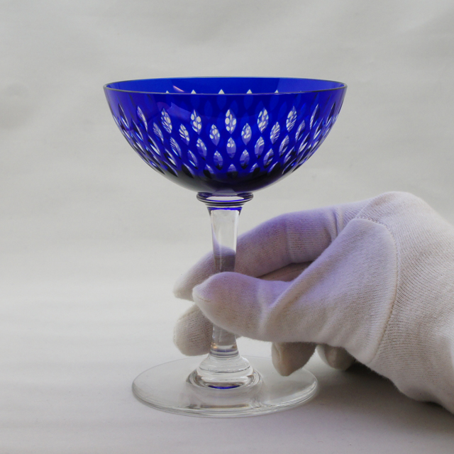 グラスウェア「PARIS パリ 青被せガラス シャンパンクープ 高さ12.4cm（約90ml）」