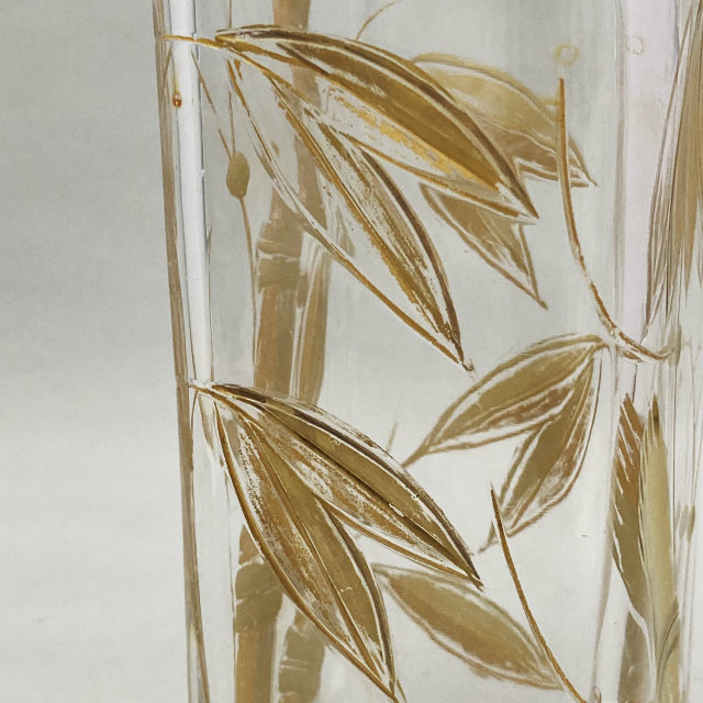 グラスウェア「竹文角柱型花瓶」