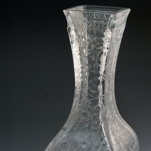 グラスウェア「ジャポニズム 雉文花瓶 (model-s.913)」
