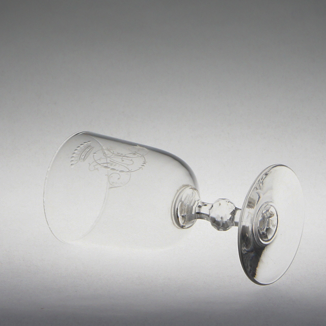 グラスウェア「Cylindrique 王冠装飾グラス H9cm（35ml）」