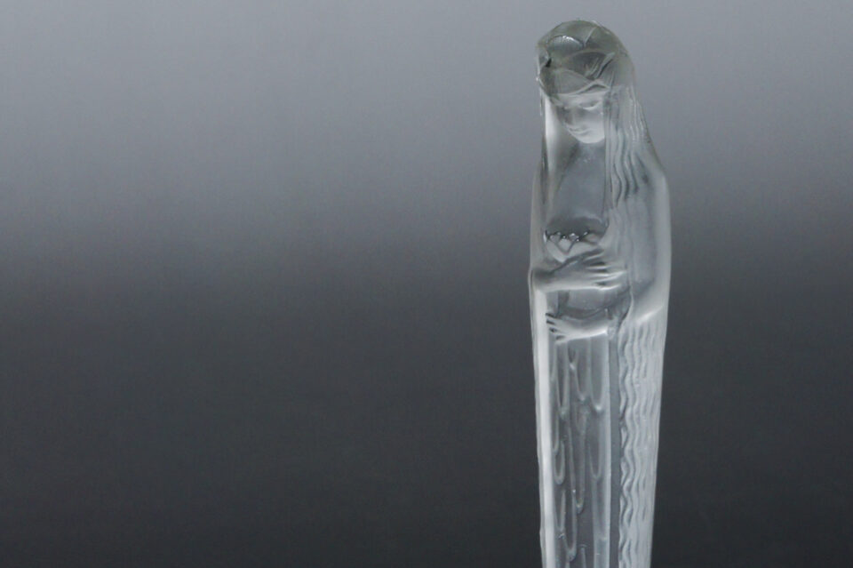 泉の精《アンティックかとう》