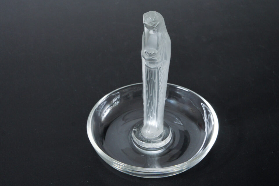 【美品】R.LALIQUE ルネ・ラリック 灰皿 小物入れ アンティークフランス 美品】R.LALIQUE ルネ・ラリック 灰皿 小物入れ アンティークフランス