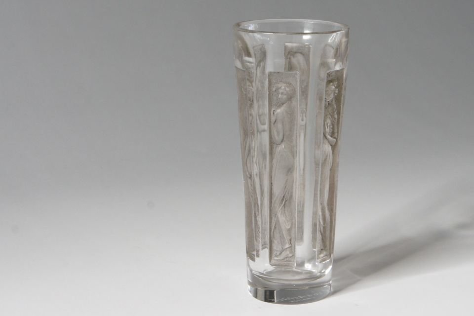 グラスウェア「6人の肖像 ゴブレット」