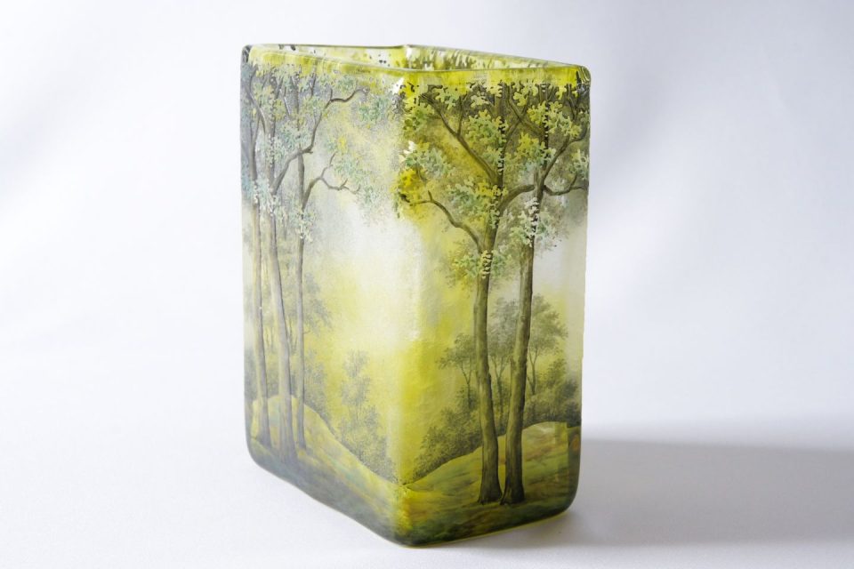 アールヌーヴォー「夏景色木立角形花瓶」