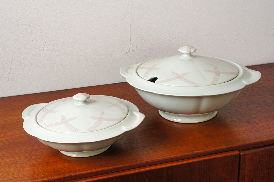 陶磁器「重ね色かご文様 Vannerie Ton sur Ton 1928年 チュリーン(大)【現品限り】」