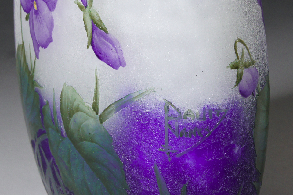 アールヌーヴォー「スミレ文花瓶」