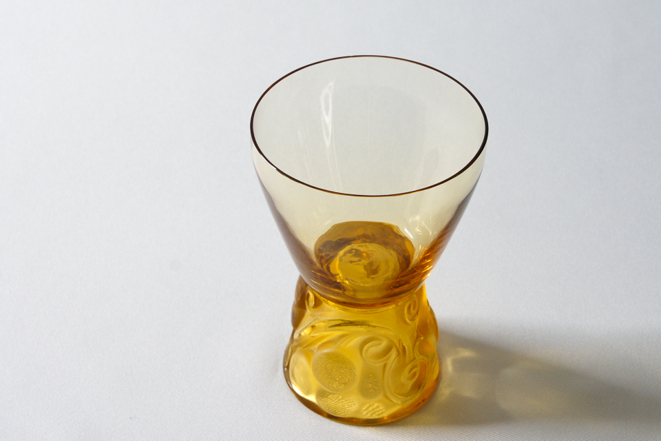 グラスウェア「マリエンタール MARIENTHAL ワイングラス(小) H 10.5㎝（アンバー色ガラス）」