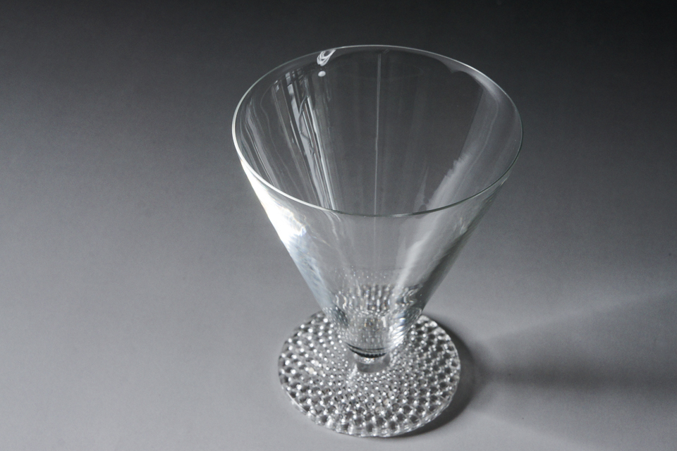 グラスウェア「トウキョウ TOKYO ワイングラス(大) H 10㎝」