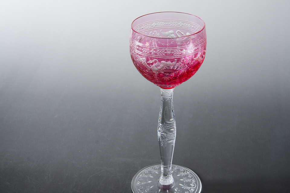 グラスウェア「白鳥文 ラインワイングラス」