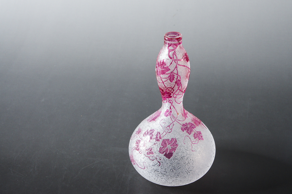 グラスウェア「朝顔文瓢箪型花瓶」