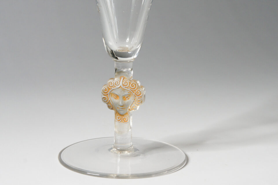 グラスウェア「バール BARR ウォーターグラス H 16.2 ㎝(セピアパチネ)」