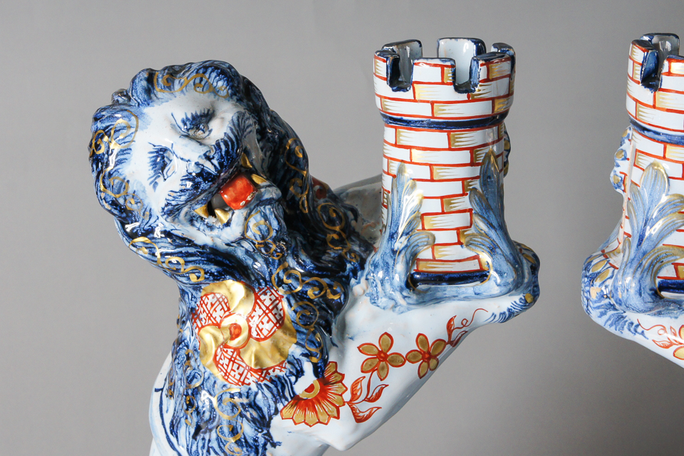 アールヌーヴォー「伊万里風 獅子型一対燭台」