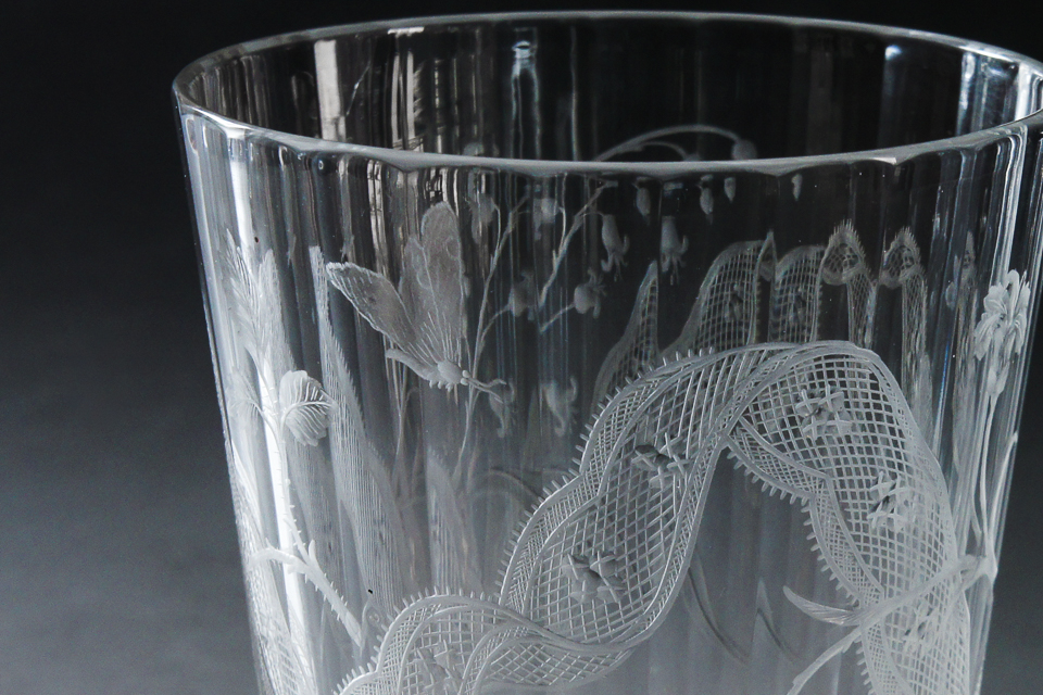 グラスウェア「蝶にレース文ゴブレット」
