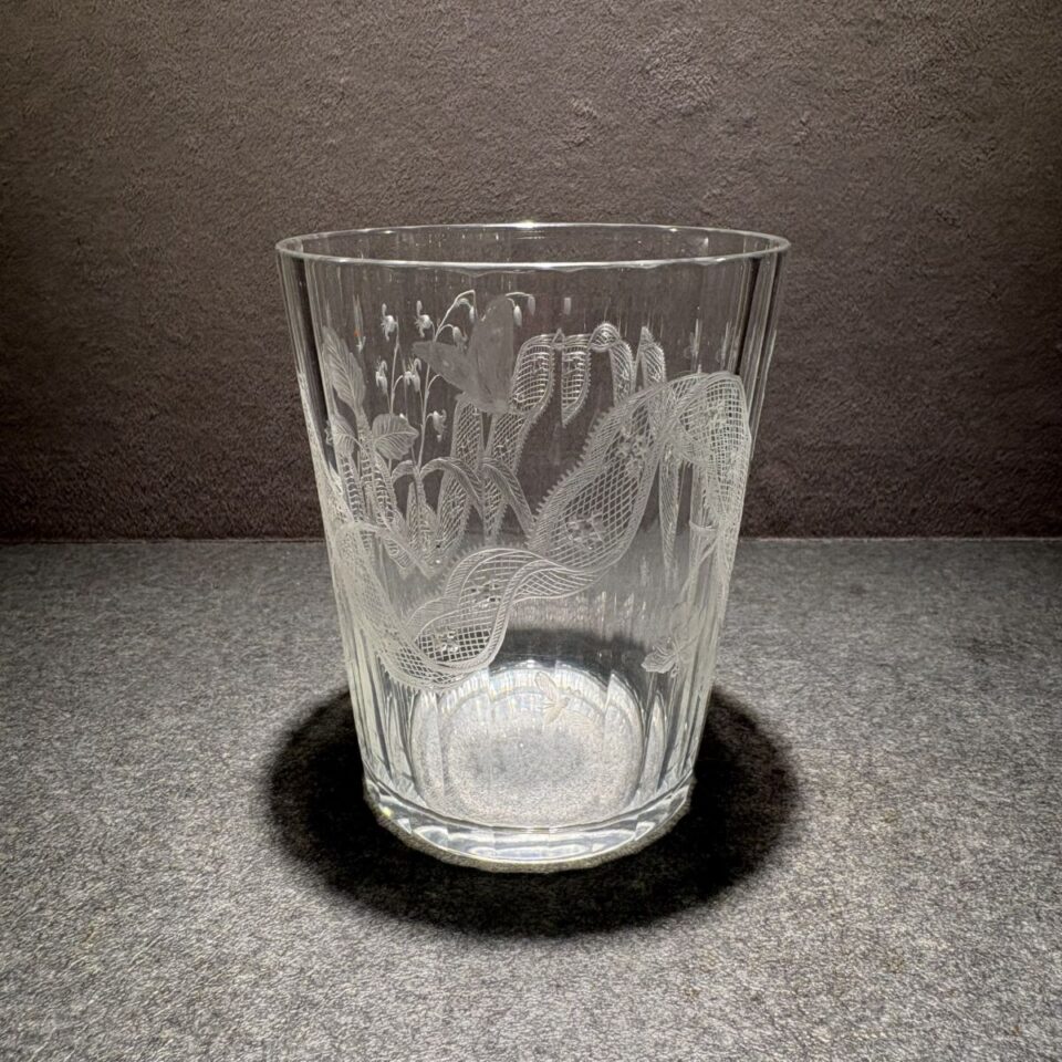 グラスウェア「蝶にレース文ゴブレット」