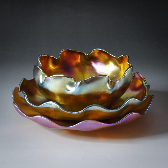 グラスウェア「Wave Rim Bowl & Double Saucer」