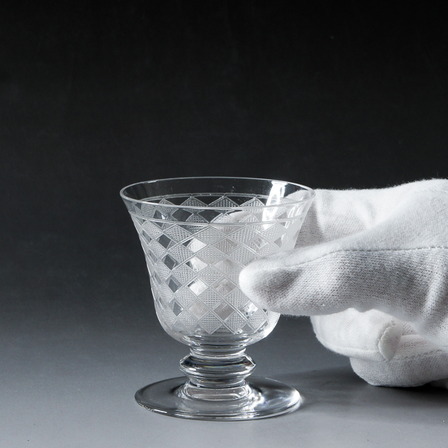 グラスウェア「キブロン Quiberon 冷酒グラス（脚付）H 7.5 ㎝」