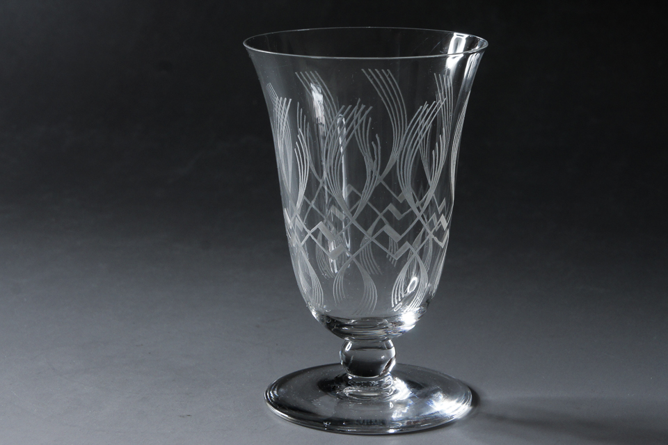 グラスウェア「アールデコパターン ワイングラス（小）H 10 ㎝」